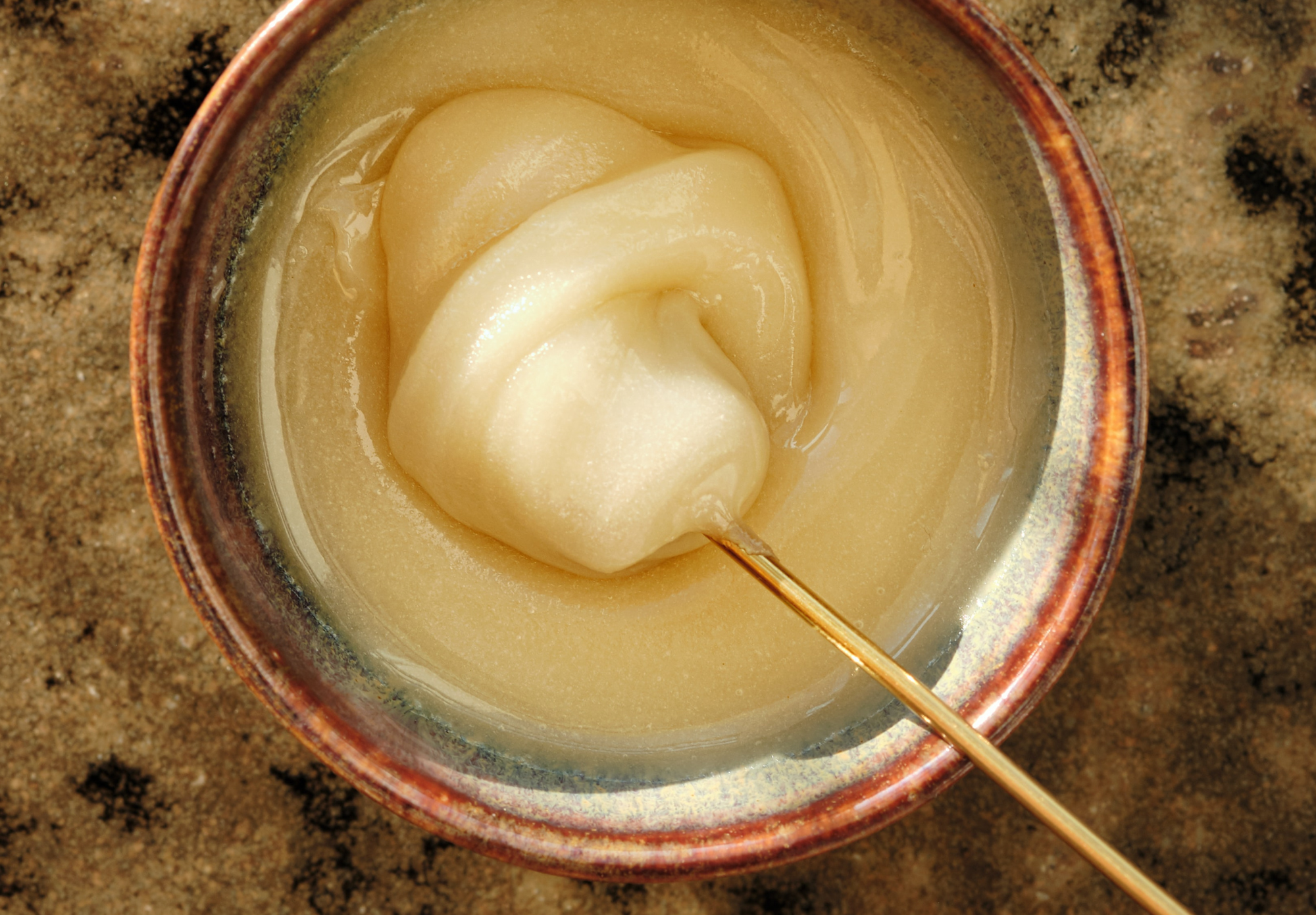 Royal_Jelly_df4255fd-a8ee-4602-abe4-e86b1df641ee.png
